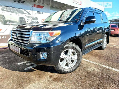 Toyota Land Cruiser 2013  випуску Ужгород з двигуном 4.5 л дизель універсал автомат за 1240000 грн. 