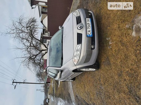 Renault Megane 2004  випуску Черкаси з двигуном 1.6 л бензин універсал механіка за 5100 долл. 