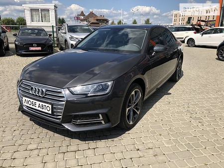 Audi A4 Limousine 2019  випуску Львів з двигуном 2 л бензин седан автомат за 22600 долл. 