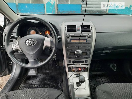 Toyota Corolla 2008  випуску Харків з двигуном 1.6 л  седан  за 7500 долл. 