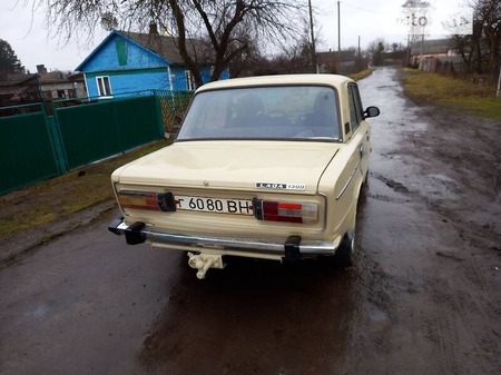 Lada 2106 1988  випуску Луцьк з двигуном 1.3 л бензин седан механіка за 650 долл. 