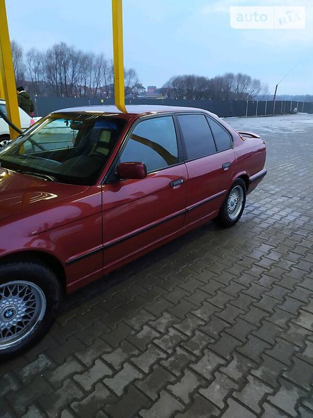 BMW 524 1991  випуску Хмельницький з двигуном 2 л бензин седан механіка за 2900 долл. 