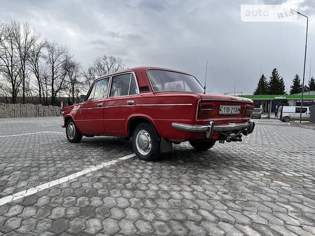 Lada 2103 1976  випуску Хмельницький з двигуном 0 л бензин седан механіка за 800 долл. 