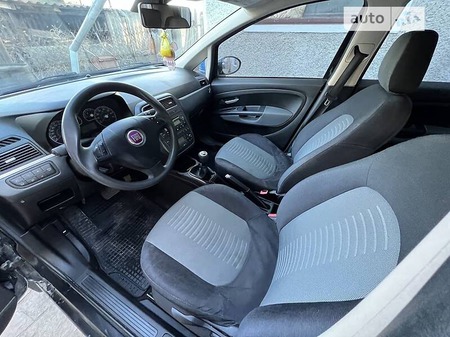 Fiat Grande Punto 2007  випуску Тернопіль з двигуном 1.4 л бензин хэтчбек автомат за 4700 долл. 
