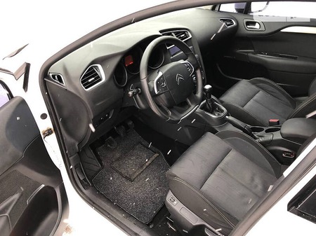 Citroen C4 2011  випуску Запоріжжя з двигуном 1.6 л бензин хэтчбек механіка за 7500 долл. 