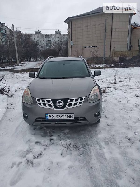 Nissan Rogue 2012  випуску Харків з двигуном 2.5 л бензин позашляховик автомат за 11900 долл. 