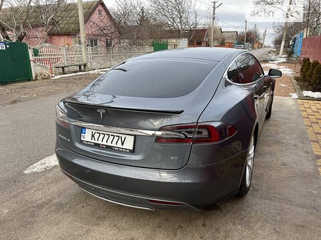 Tesla S 2013  випуску Одеса з двигуном 0 л електро хэтчбек  за 28000 долл. 