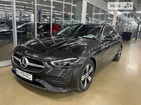 Mercedes-Benz C 200 2021 Київ 1.5 л  седан 