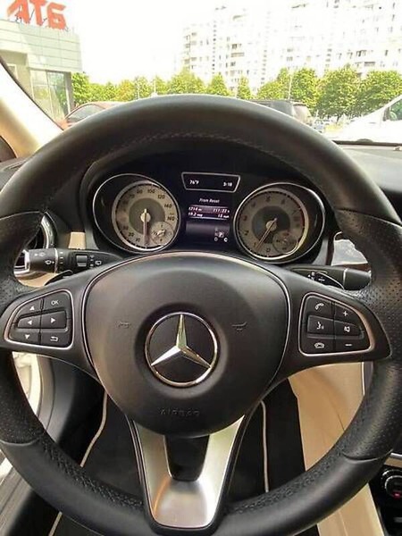 Mercedes-Benz GLA 250 2016  випуску Дніпро з двигуном 2 л бензин позашляховик  за 24000 долл. 
