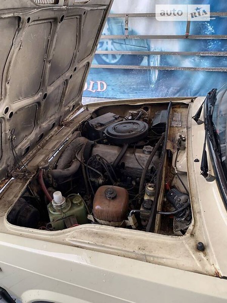 Lada 2105 1990  випуску Ужгород з двигуном 0 л бензин седан механіка за 500 долл. 