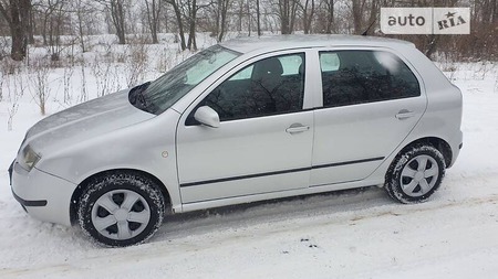 Skoda Fabia 2006  випуску Харків з двигуном 1.2 л бензин хэтчбек механіка за 4550 долл. 