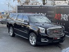 GMC Yukon 2018 Київ 5.3 л  позашляховик автомат к.п.