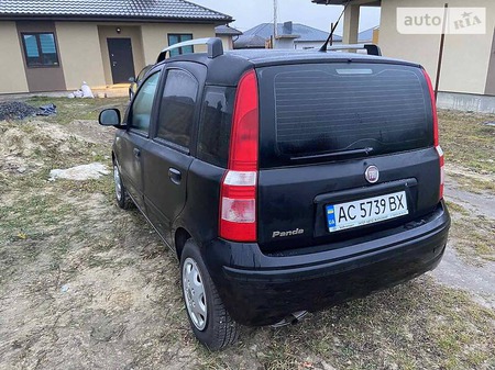 Fiat Panda 2011  випуску Луцьк з двигуном 1.2 л бензин хэтчбек механіка за 4600 долл. 