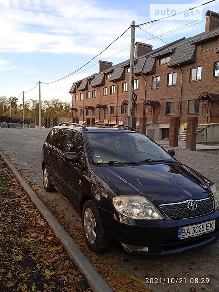 Toyota Corolla 2003  випуску Кропивницький з двигуном 1.4 л бензин універсал механіка за 5600 долл. 