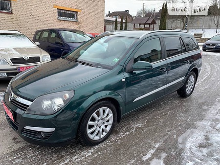 Opel Astra 2006  випуску Рівне з двигуном 1.6 л бензин універсал механіка за 5100 долл. 