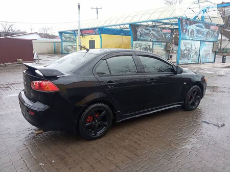 Mitsubishi Lancer 2007  випуску Миколаїв з двигуном 2 л бензин седан механіка за 6000 долл. 