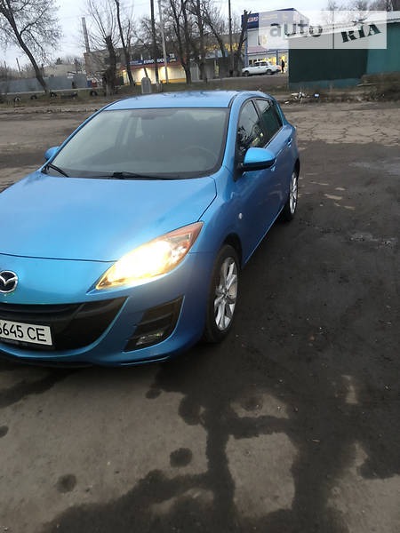 Mazda 3 2011  випуску Миколаїв з двигуном 1.6 л дизель хэтчбек механіка за 7600 долл. 