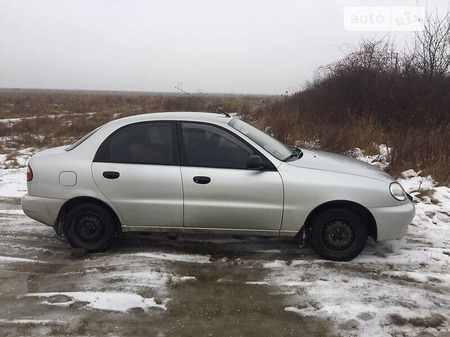 Daewoo Lanos 2006  випуску Ужгород з двигуном 1.5 л  седан  за 2800 долл. 