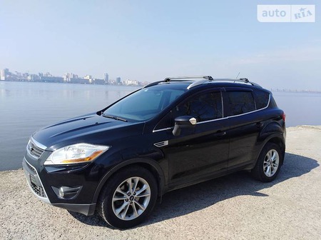 Ford Kuga 2012  випуску Дніпро з двигуном 2 л дизель позашляховик автомат за 12900 долл. 