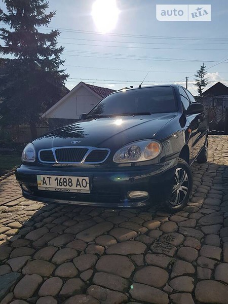 Daewoo Lanos 2008  випуску Івано-Франківськ з двигуном 1.4 л бензин седан механіка за 3599 долл. 