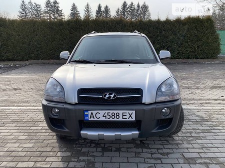 Hyundai Tucson 2007  випуску Луцьк з двигуном 2 л дизель позашляховик автомат за 10200 долл. 