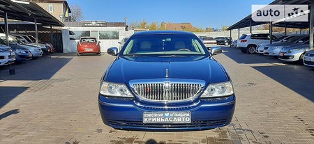 Lincoln Town Car 2008  випуску Дніпро з двигуном 4.6 л бензин седан автомат за 15000 долл. 