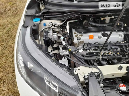 Honda CR-V 2013  випуску Полтава з двигуном 0 л  позашляховик автомат за 18200 долл. 