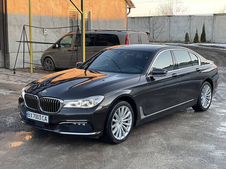 BMW 740 2016  випуску Хмельницький з двигуном 3 л дизель седан автомат за 56000 євро 