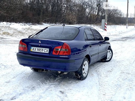 Mitsubishi Carisma 2003  випуску Харків з двигуном 1.6 л бензин седан механіка за 3800 долл. 