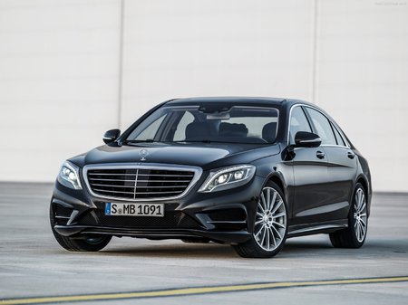Mercedes-Benz S 350 2022  випуску  з двигуном 3 л дизель седан автомат за 3371146 грн. 