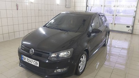 Volkswagen Polo 2011  випуску Рівне з двигуном 1.2 л дизель хэтчбек механіка за 8500 долл. 
