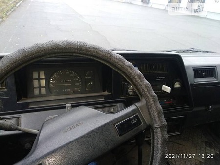 Nissan Urvan 1990  випуску Дніпро з двигуном 2.5 л дизель мінівен механіка за 2400 долл. 
