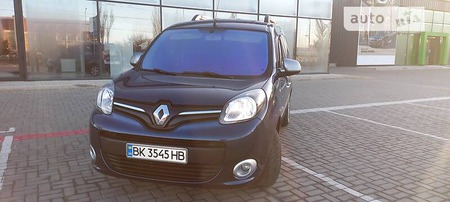 Renault Kangoo 2015  випуску Херсон з двигуном 1.5 л дизель мінівен механіка за 13000 долл. 