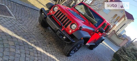 Jeep Wrangler 2017  випуску Чернівці з двигуном 3.6 л бензин позашляховик автомат за 45999 долл. 