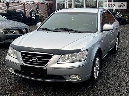 Hyundai Sonata 2008  випуску Хмельницький з двигуном 0 л бензин седан механіка за 7500 долл. 