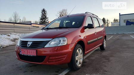 Dacia Logan MCV 2010  випуску Рівне з двигуном 1.6 л бензин універсал механіка за 6500 долл. 