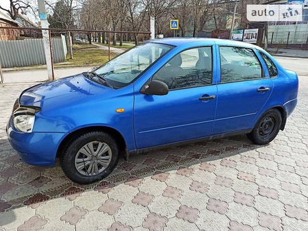 Lada 1118 2006  випуску Запоріжжя з двигуном 1.6 л  седан механіка за 2900 долл. 