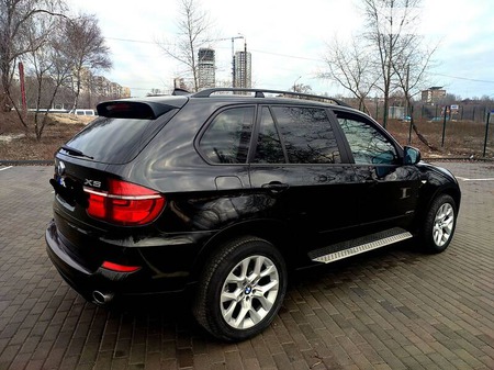 BMW X5 2011  випуску Запоріжжя з двигуном 3 л бензин позашляховик автомат за 15400 долл. 