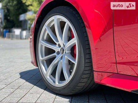 Audi RS6 2021  випуску Київ з двигуном 4 л гібрид універсал автомат за 149999 долл. 