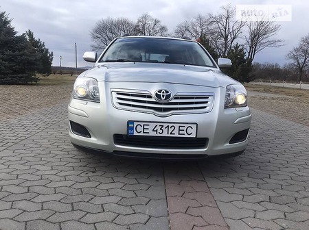 Toyota Avensis 2006  випуску Чернівці з двигуном 1.6 л бензин універсал механіка за 6850 долл. 