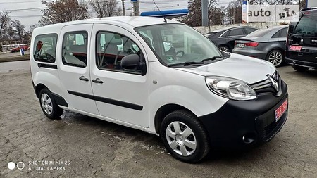 Renault Kangoo 2016  випуску Дніпро з двигуном 1.5 л дизель мінівен механіка за 13800 долл. 