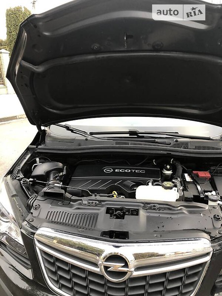 Opel Mokka 2015  випуску Луцьк з двигуном 1.6 л дизель позашляховик механіка за 14500 долл. 