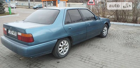 Hyundai Sonata 1991  випуску Одеса з двигуном 2 л бензин седан механіка за 1900 долл. 