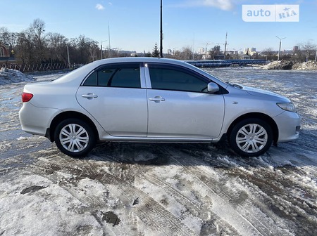 Toyota Corolla 2007  випуску Харків з двигуном 1.6 л бензин седан механіка за 6800 долл. 