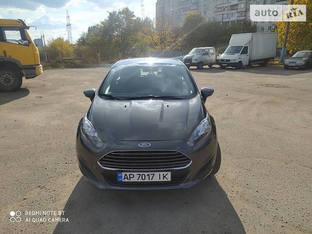 Ford Fiesta 2018  випуску Запоріжжя з двигуном 1.6 л бензин седан механіка за 8000 долл. 