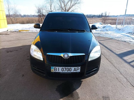 Skoda Fabia 2008  випуску Полтава з двигуном 0 л бензин хэтчбек механіка за 4750 долл. 