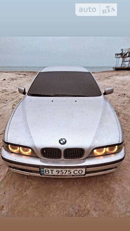 BMW 530 1999  випуску Херсон з двигуном 3 л дизель седан автомат за 6299 долл. 