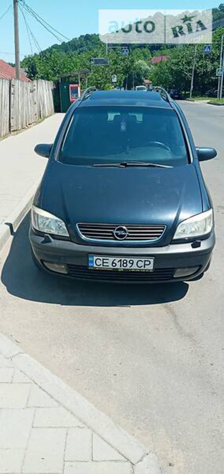 Opel Zafira Tourer 2002  випуску Чернівці з двигуном 2.2 л дизель мінівен механіка за 5000 долл. 