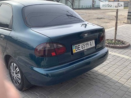 Daewoo Lanos 2007  випуску Миколаїв з двигуном 1.5 л бензин седан механіка за 4000 долл. 