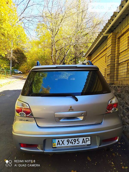 Mitsubishi Outlander 2006  випуску Харків з двигуном 0 л  позашляховик автомат за 8300 долл. 